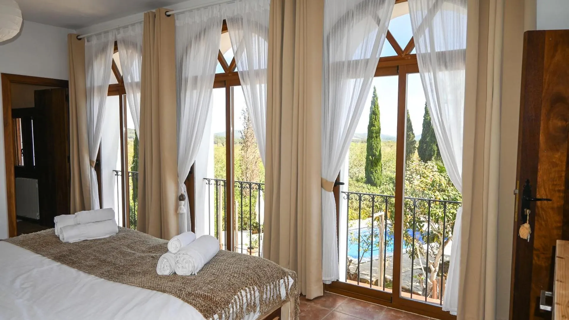 Finca Can Rosa Ibiza, Private Pool, 10 Minutes From The Beach Santa Gertrudis  Hiszpania